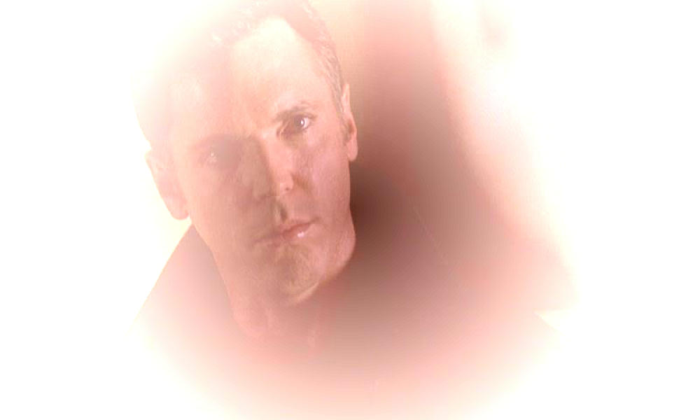 Sepia
Keywords: xfiles_art