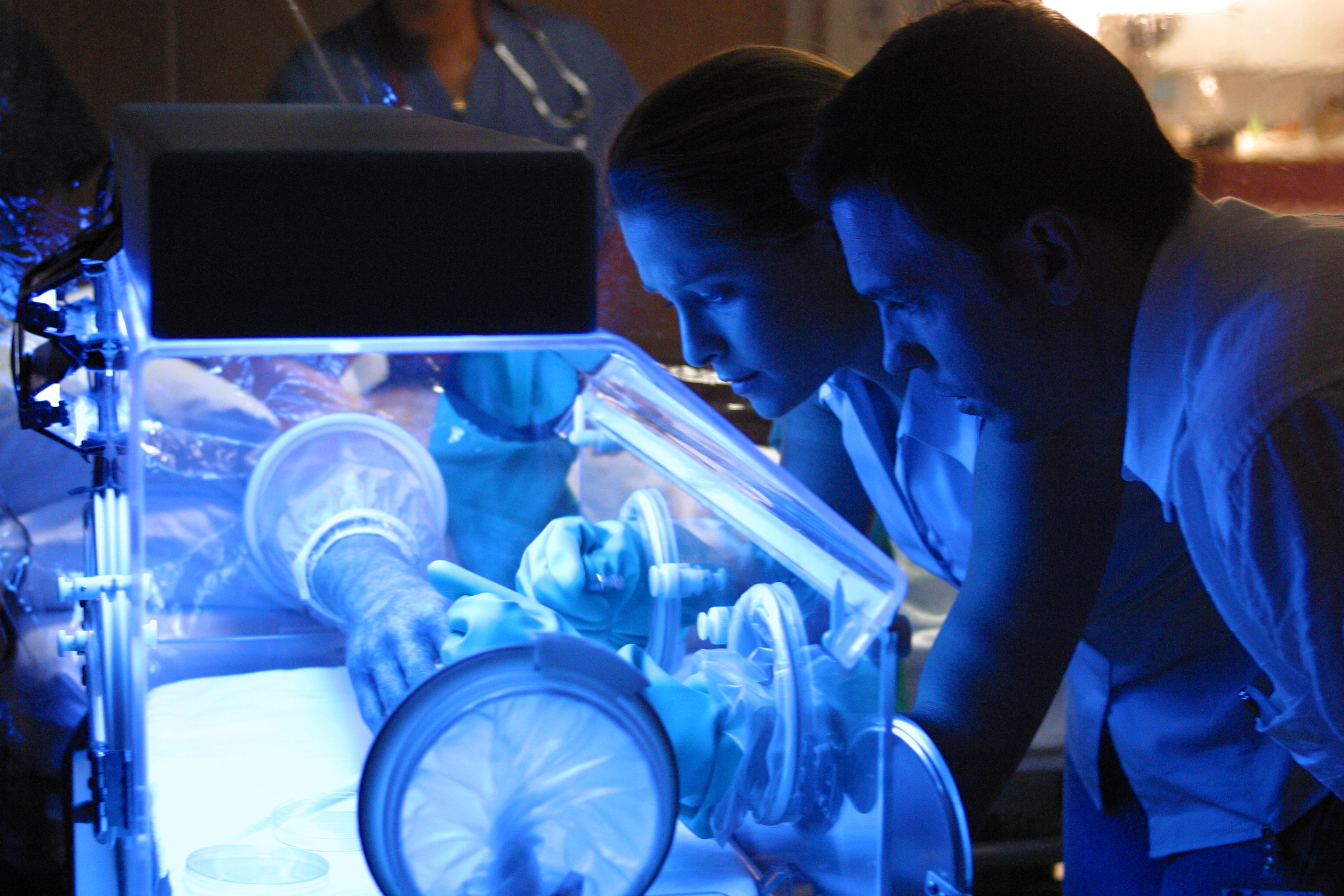 In the Laboratory
Keywords: threshold_img;gallery